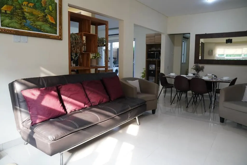 Bali Kita Villa Ungasan  Ungasan (Bali)